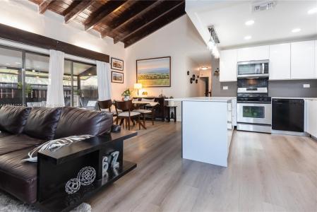 3038 E Missionwood Cir A-1, Miramar, Florida 33025, USA