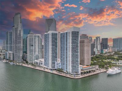 325 S Biscayne Blvd 2816, Miami, Florida 33131, USA