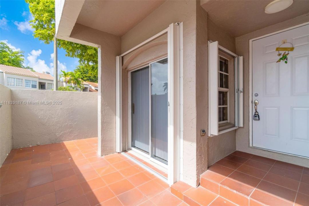 6514 SW 128th Pl 6514, Miami, Florida 33183