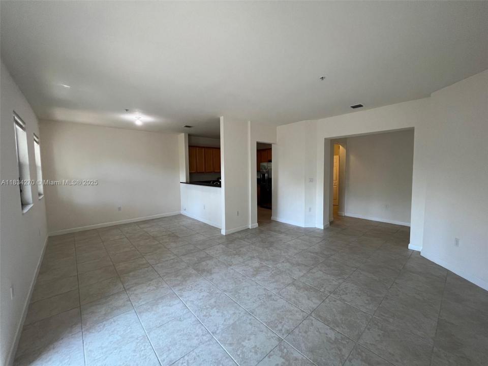 10630 NW 88th St 105, Doral, Florida 33178, Amerika Birleşik Devletleri