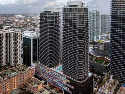 Miami, Florida 33130, USA