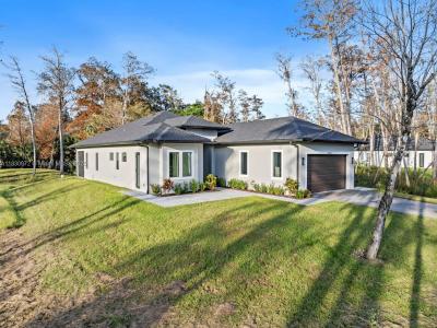 3421 16th Ave NE, Naples, Florida 34120, USA