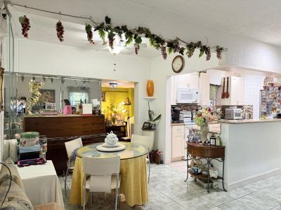 1535 NE 171st St, North Miami Beach, Florida 33162, USA