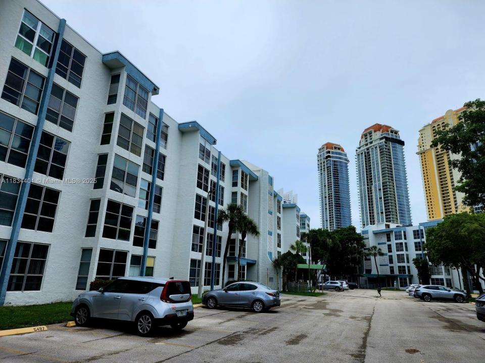 200 177th Dr 515, Sunny Isles Beach, Florida 33160, Amerika Birleşik Devletleri
