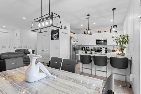 11310 SW 254th Ter, Homestead, Florida 33032, USA