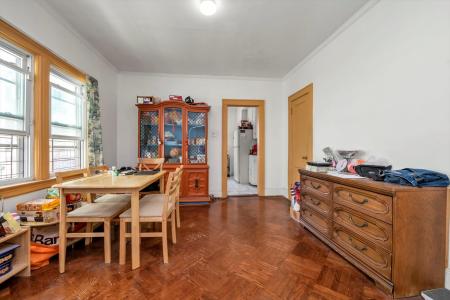 9119 82nd Street, Nowy Jork, Nowy Jork 11421, USA
