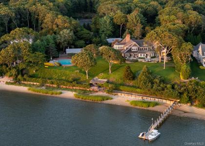 1350 Cove Road W, Southold, Nowy Jork 11935, USA