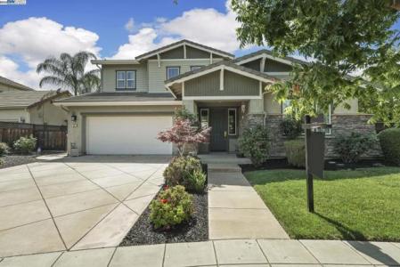 N Menlo Park Ct, Mountain House, California 95391