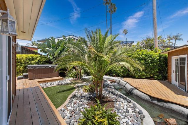 Ocean/Law, San Diego, California 92109