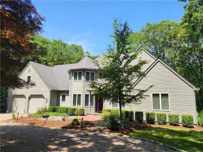1265 Gilbert Stuart Road, North Kingstown, RI 02874-3654, USA