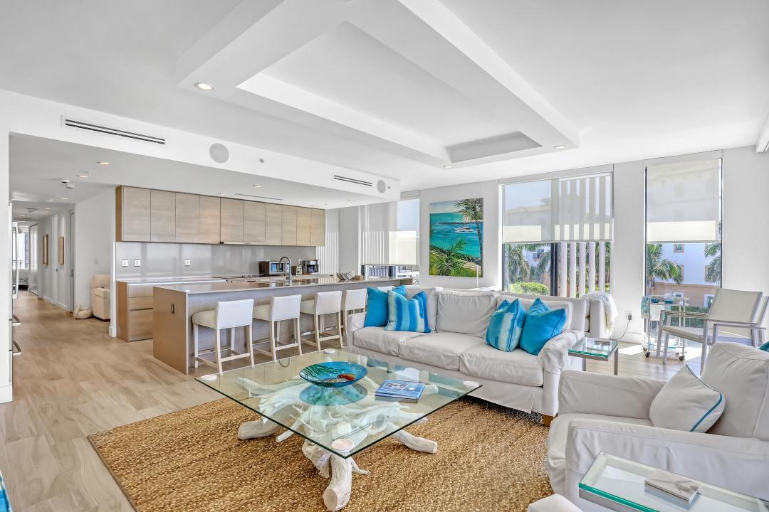 106 Inlet Way 305, Palm Beach Shores, Florida 33404