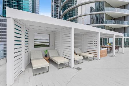 300 Biscayne Blvd Way 1507, Miami, Florida 33131