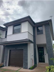 15842 NW 91 Ct 15842, Miami Lakes, Florida 33018, USA