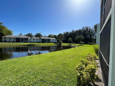 3606 Alder Dr F2, West Palm Beach, Florida 33417, USA