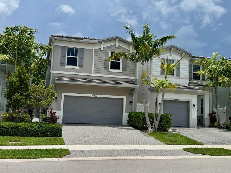 4803 NW 48th Ter, Tamarac, Florida 33319