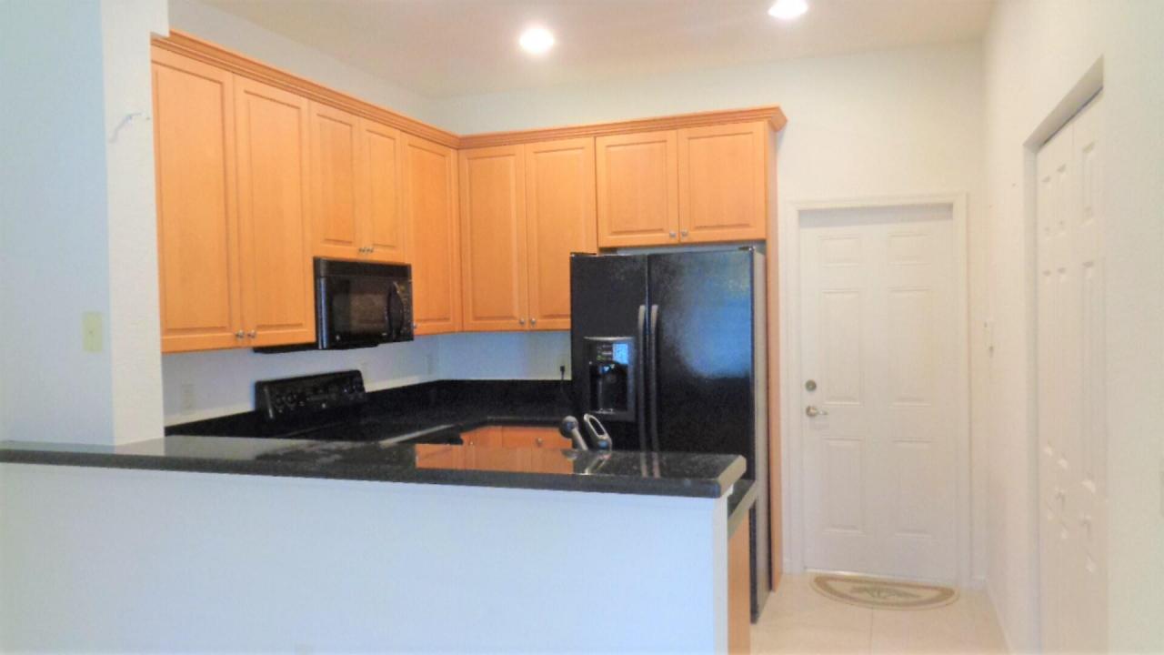2553 Langrove Lane SW, Vero Beach, Florida 32962