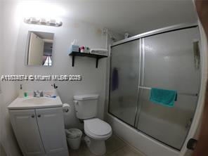 2025 NE 164th St 405, North Miami Beach, Florida 33162, Amerika Birleşik Devletleri