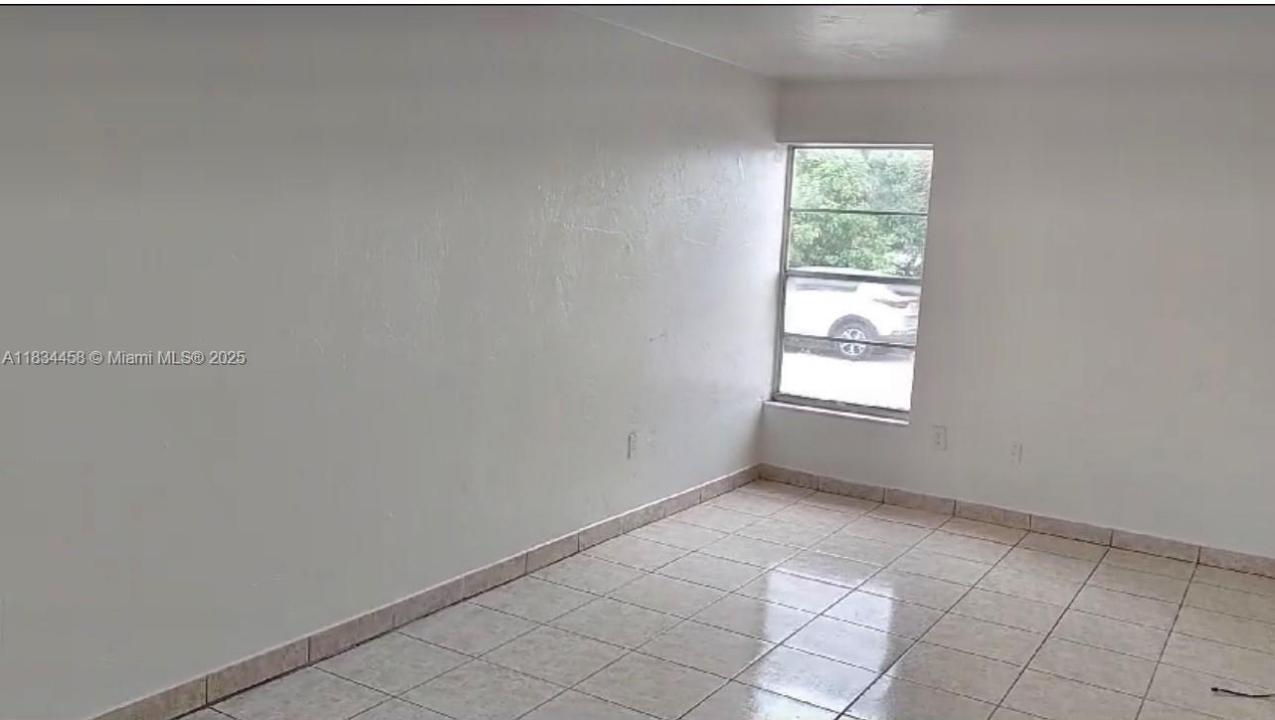 6850 W 14th Ct C22, Hialeah, Floride 33014, États-Unis