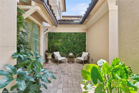 12060 Lake Trail Ln, Parkland, Florida 33076, USA