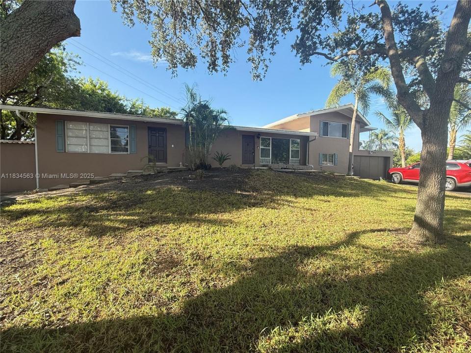2036 NE 21st Ave, Fort Lauderdale, Florida 33305