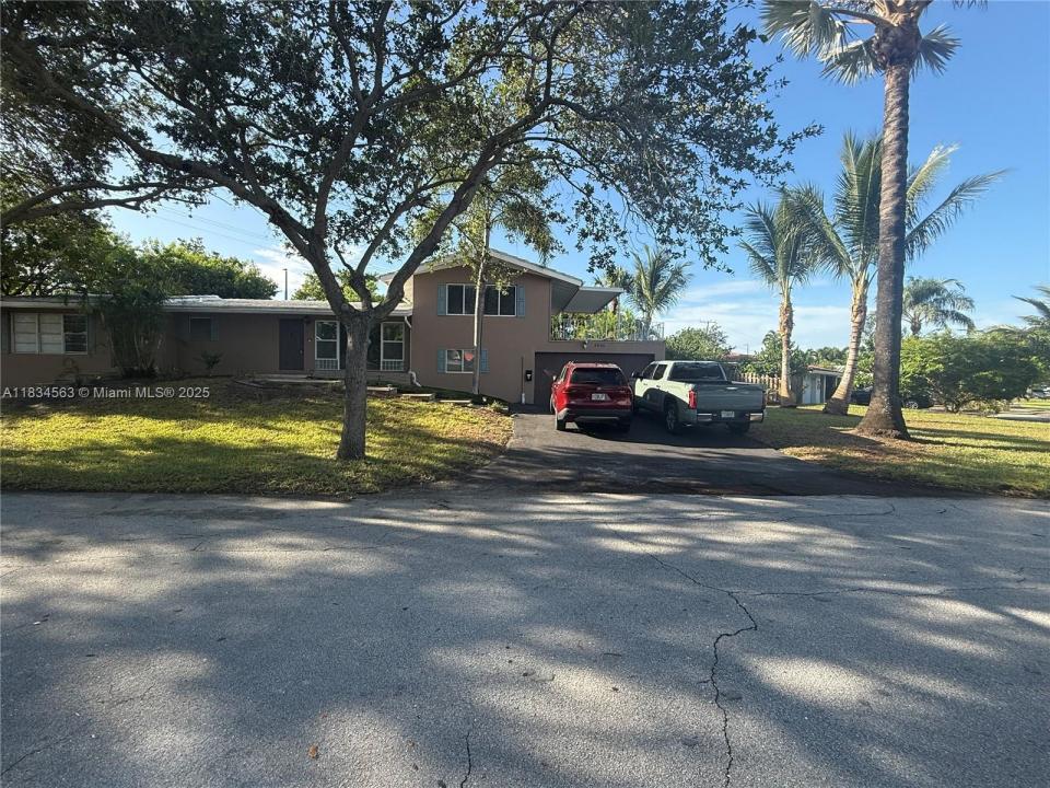 2036 NE 21st Ave, Fort Lauderdale, Florida 33305