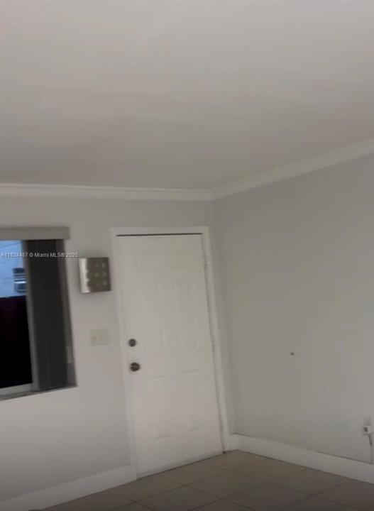 1020 SW 7th St 2, Miami, Florida 33130