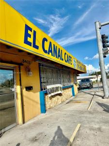 8401 NW S River Dr, Medley, Florida 33166, USA