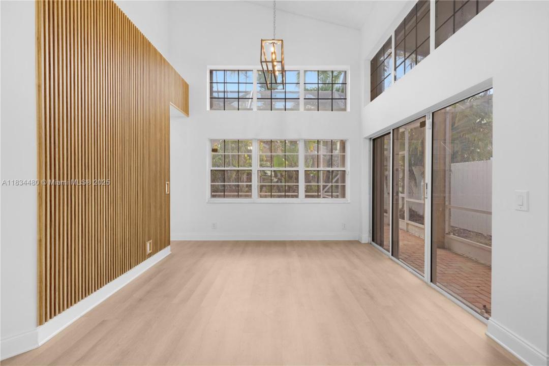 1525 Seabay Rd, Weston, فلوريدا 33326, الولايات المتحدة