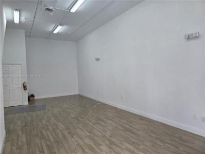 2441 NW 93rd Ave 106, Doral, Florida 33172, USA