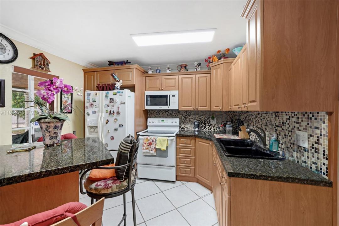 1385 NE 130th St, North Miami, Floride 33161, États-Unis