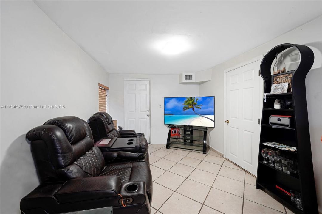 1385 NE 130th St, North Miami, Floride 33161, États-Unis