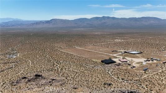 Villa Nova Road, Lucerne Valley, קליפורניה 92356, ארצות הברית של אמריקה 