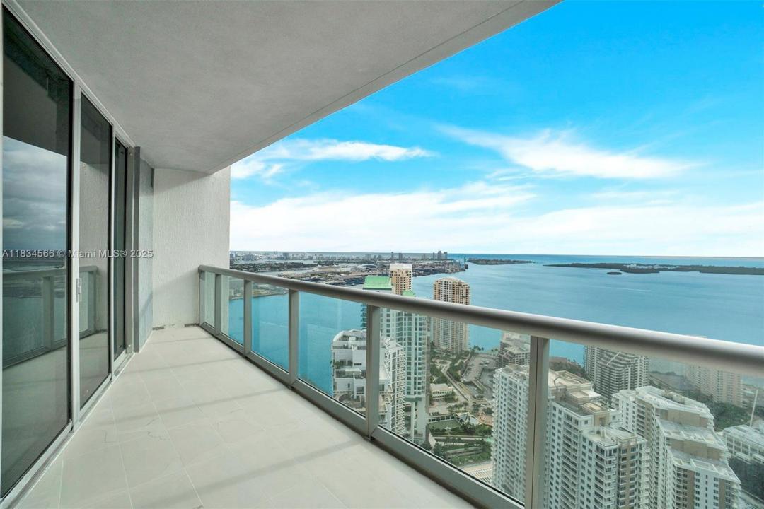 465 Brickell Ave 4505, Miami, Florida 33131, Stati Uniti
