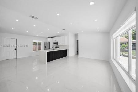 20747 NW 41st Ave Rd, Miami Gardens, Florida 33055, USA