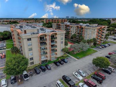 9310 Fontainebleau Blvd 203, Miami, Florida 33172, USA