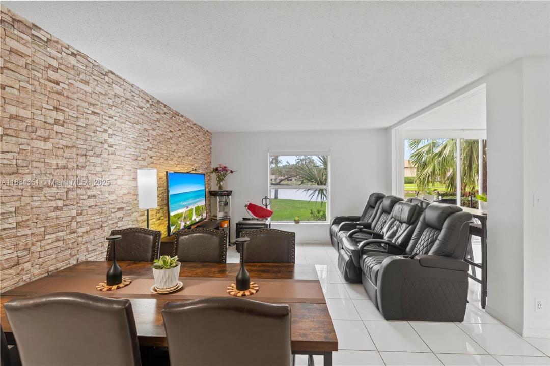 8577 W Boca Glades Blvd D, Boca Raton, 佛罗里达州 33434, 美国