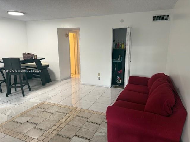 1425 Arthur St 302A, Hollywood, フロリダ 33020, アメリカ合衆国