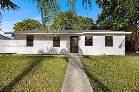324 SW 16th Ter, Homestead, Florida 33030, USA