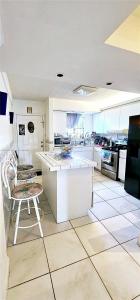 3494 E 4th Ave 1207, Hialeah, Florida 33013, USA