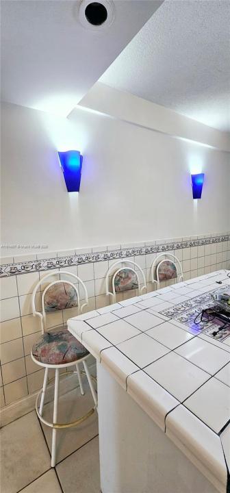 3494 E 4th Ave 1207, Hialeah, 佛羅里達州 33013, 美國