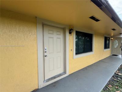 2731 SW 7th St, Fort Lauderdale, Florida 33312, USA