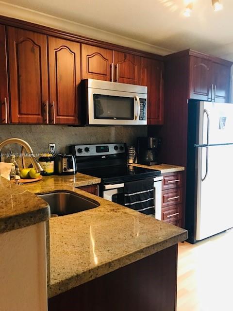 2575 SW 27th Ave 507, Miami, Florida 33133