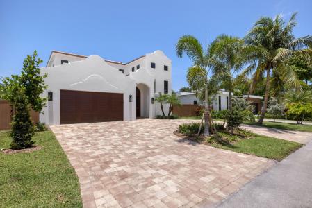 309 Cascade Lane, Palm Beach Shores, Florida 33404, USA