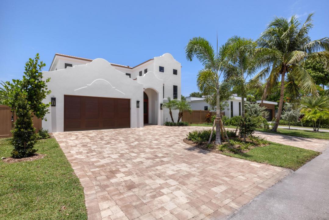 309 Cascade Lane, Palm Beach Shores, Florida 33404, USA