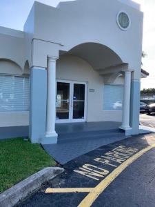 6201 N University Dr, Tamarac, Florida 33321