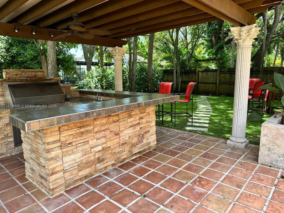 8755 SW 96th St, Miami, Florida 33176