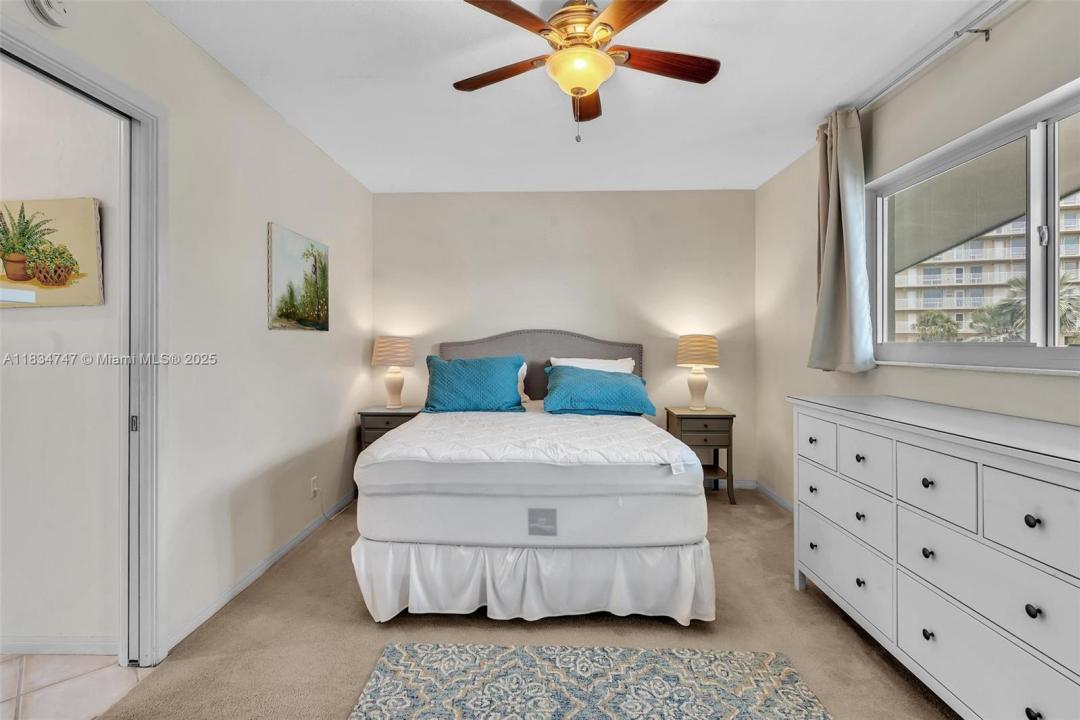 2501 N Ocean Blvd 18, Pompano Beach, Floride 33062, États-Unis