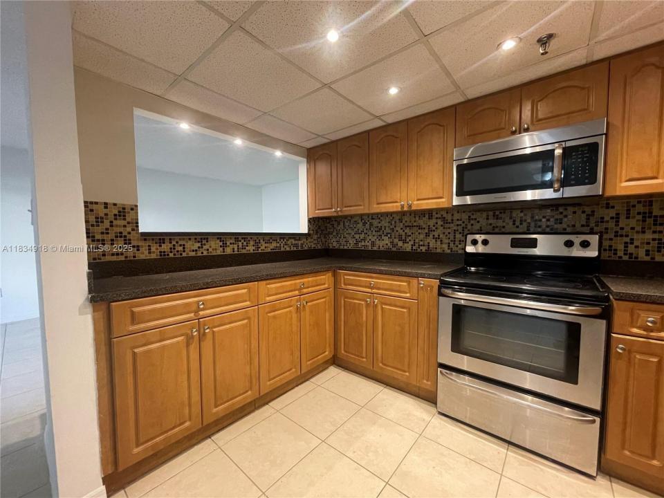 10641 SW 108th Ave 2I, Miami, 佛羅里達州 33176, 美國