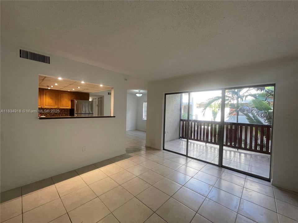 10641 SW 108th Ave 2I, Miami, 佛羅里達州 33176, 美國