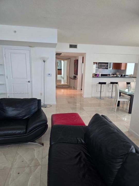 610 W Las Olas Blvd 1912N, Fort Lauderdale, Florida 33312, USA